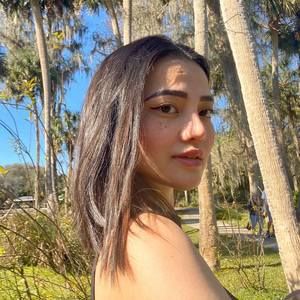 Meet your Posher, Stefannie